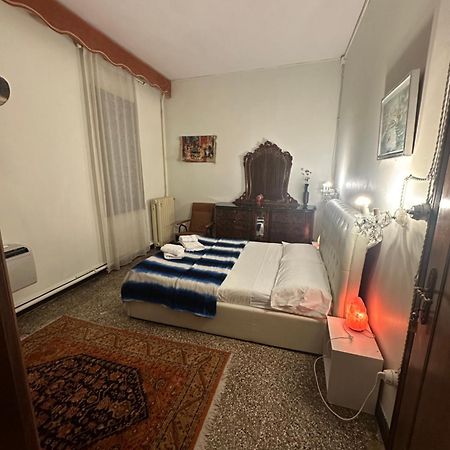 Rosa Apartment Венеція Екстер'єр фото