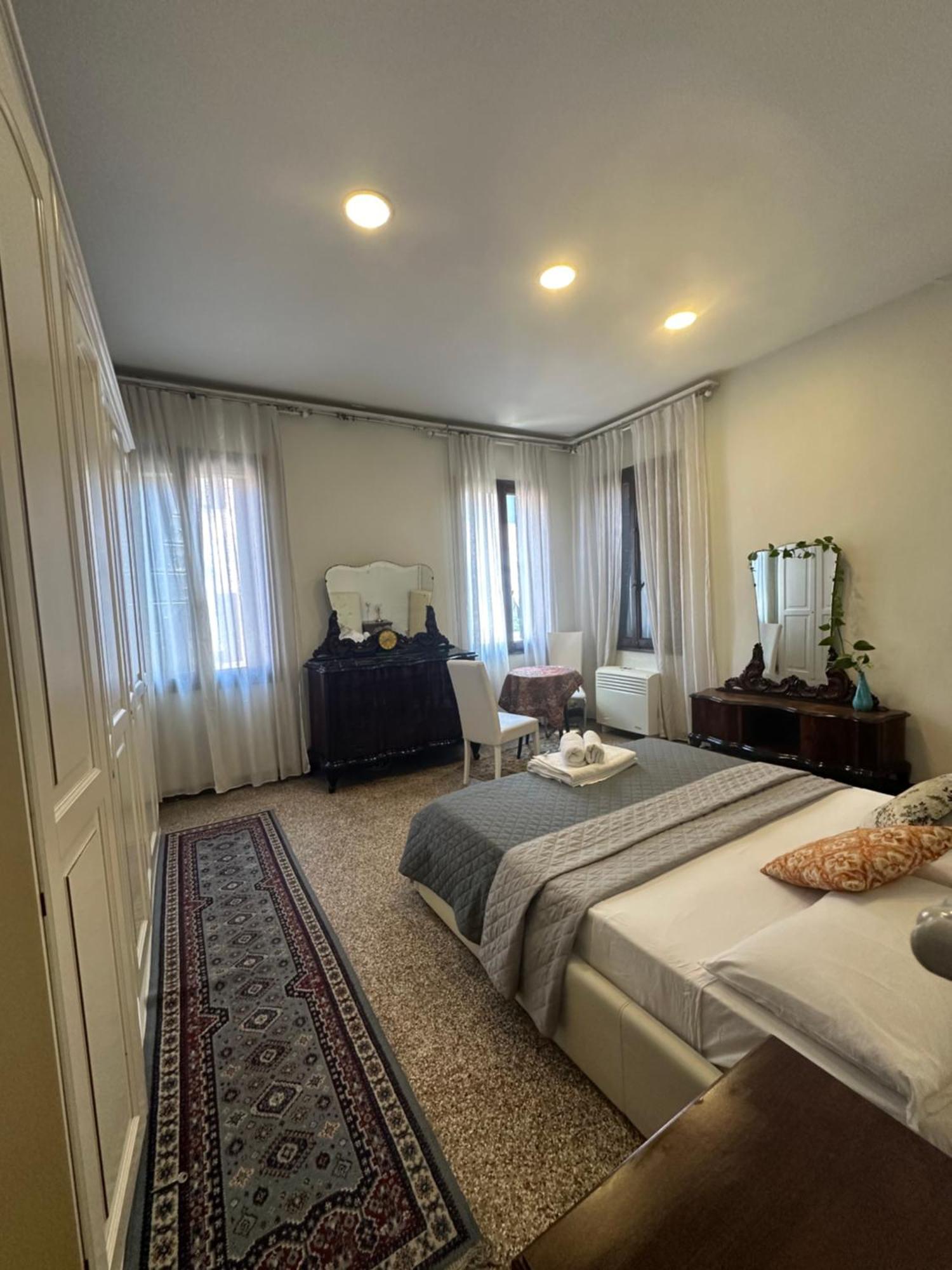 Rosa Apartment Венеція Екстер'єр фото