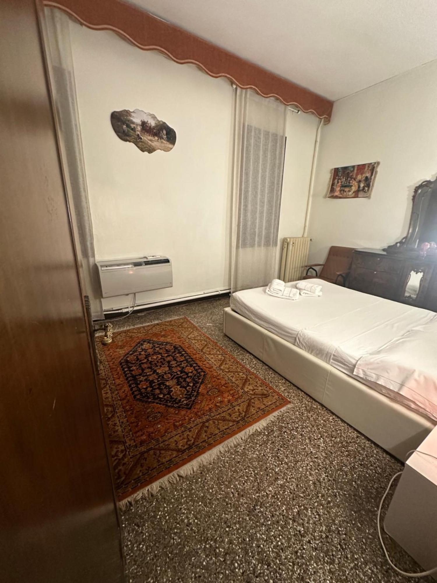 Rosa Apartment Венеція Екстер'єр фото