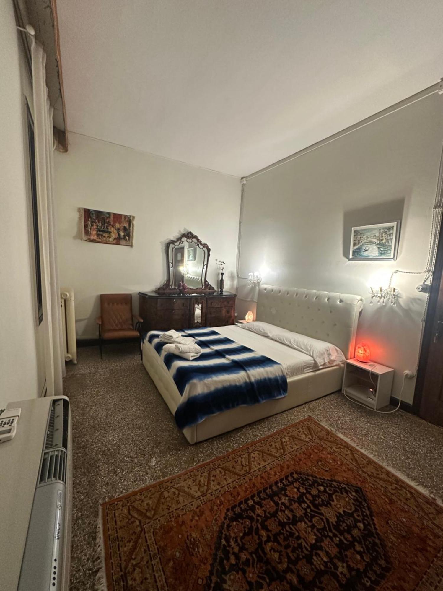 Rosa Apartment Венеція Екстер'єр фото